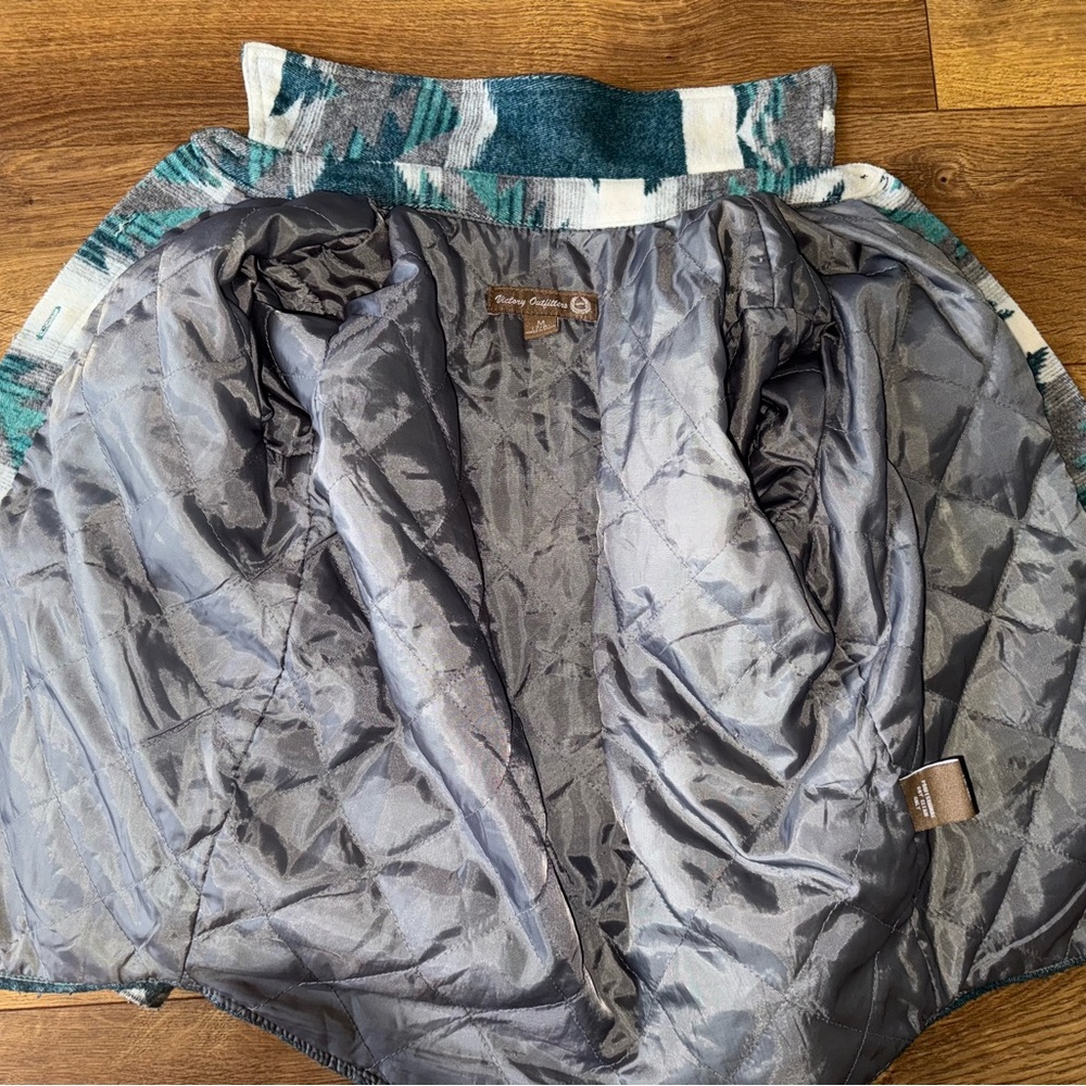 Size 7/8 kids Teal and White southern jacket - Picture 7 of 8